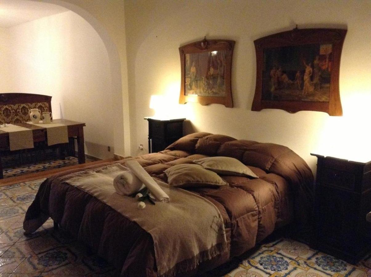 Verdi Apartment 卡斯泰拉马莱 客房 照片