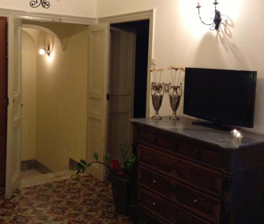 Verdi Apartment 卡斯泰拉马莱 外观 照片